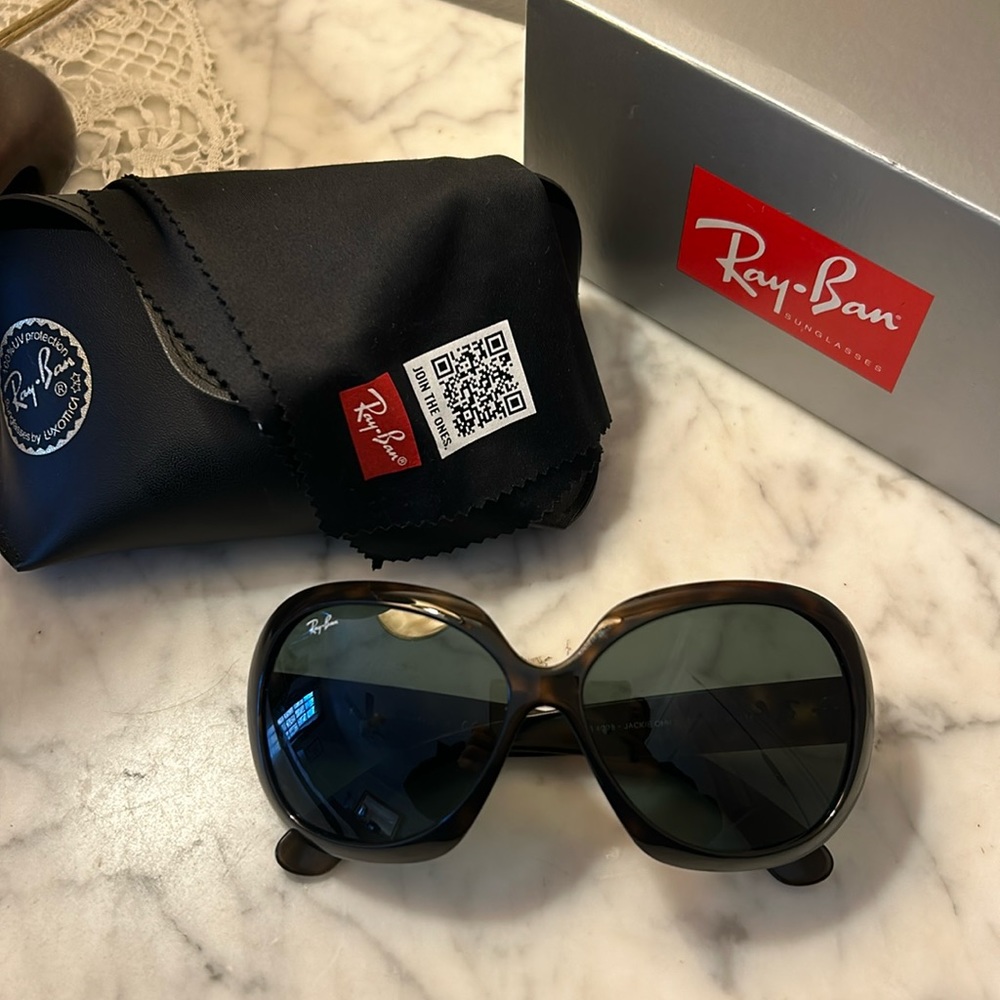 Ray-Ban made in Italy Jackie Ohh II large tortoise color glasses
